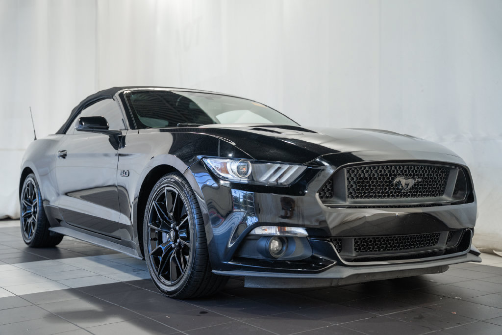 Used 2017 Ford Mustang GT Premium w/ Equipment Group 401A RWD image 6