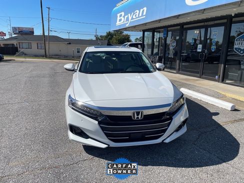 Used 2021 Honda Accord EX-L image 3