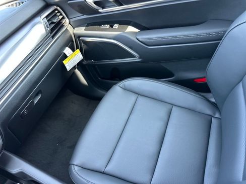 New 2025 Kia Telluride LX image 28