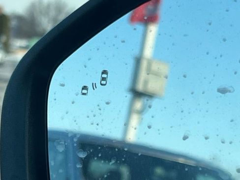 New 2026 Ford Explorer Active w/ Active Comfort Package image 9