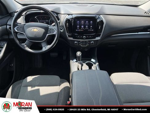 Used 2020 Chevrolet Traverse LT FWD image 14
