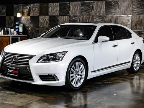 Used 2015 Lexus LS 460 L RWD image 7