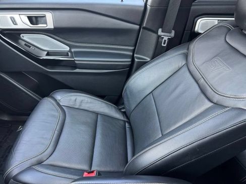 Used 2021 Ford Explorer ST w/ Equipment Group 401A AWD/4WD image 26