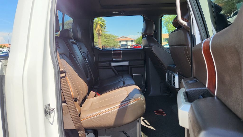 Used 2017 Ford F350 King Ranch w/ King Ranch Ultimate Package AWD/4WD image 21