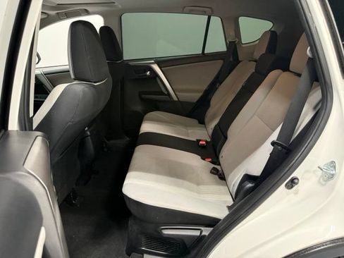 Used 2018 Toyota RAV4 XLE w/ Convenience Package AWD/4WD image 35