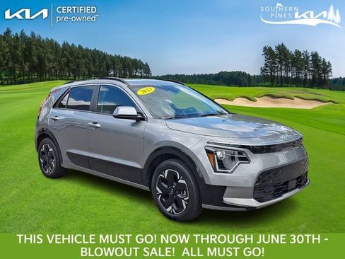 Certified 2023 Kia Niro Wind FWD image 1