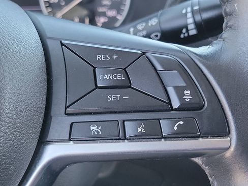 Used 2020 Nissan Sentra SV FWD image 23