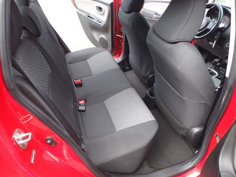 Used 2015 Toyota Yaris L FWD image 12