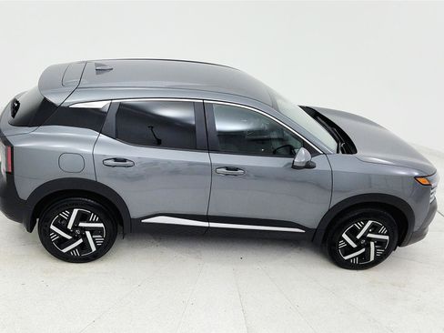 Used 2025 Nissan Kicks SV FWD image 37