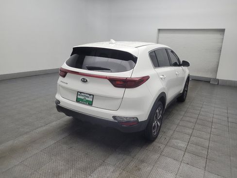 Used 2020 Kia Sportage LX AWD/4WD image 9
