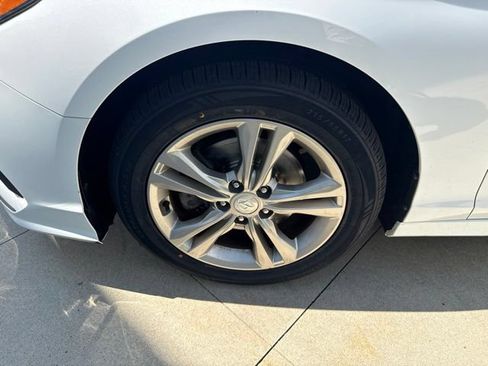 Used 2018 Hyundai Sonata SEL w/ Cargo Package FWD image 12