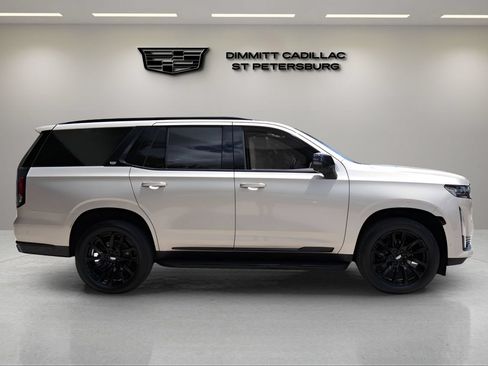 Used 2021 Cadillac Escalade Sport w/ LPO, ONYX Package AWD/4WD image 6