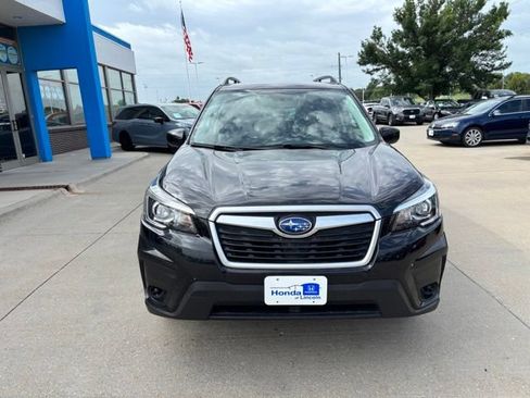 Used 2020 Subaru Forester Premium w/ Popular Package #1 AWD/4WD image 2
