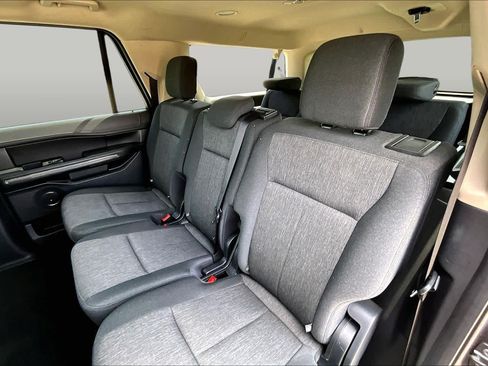 Used 2024 Ford Expedition Max XLT RWD image 21