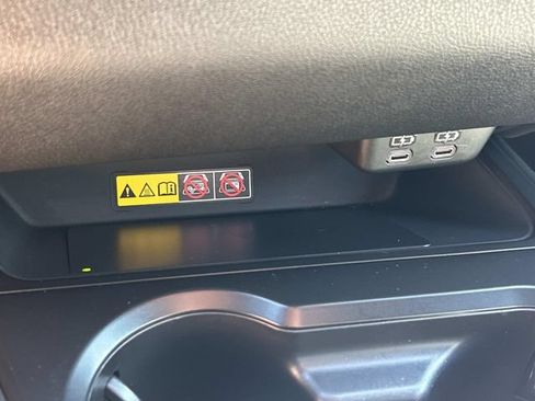 Used 2024 Lexus UX 250h FWD image 28