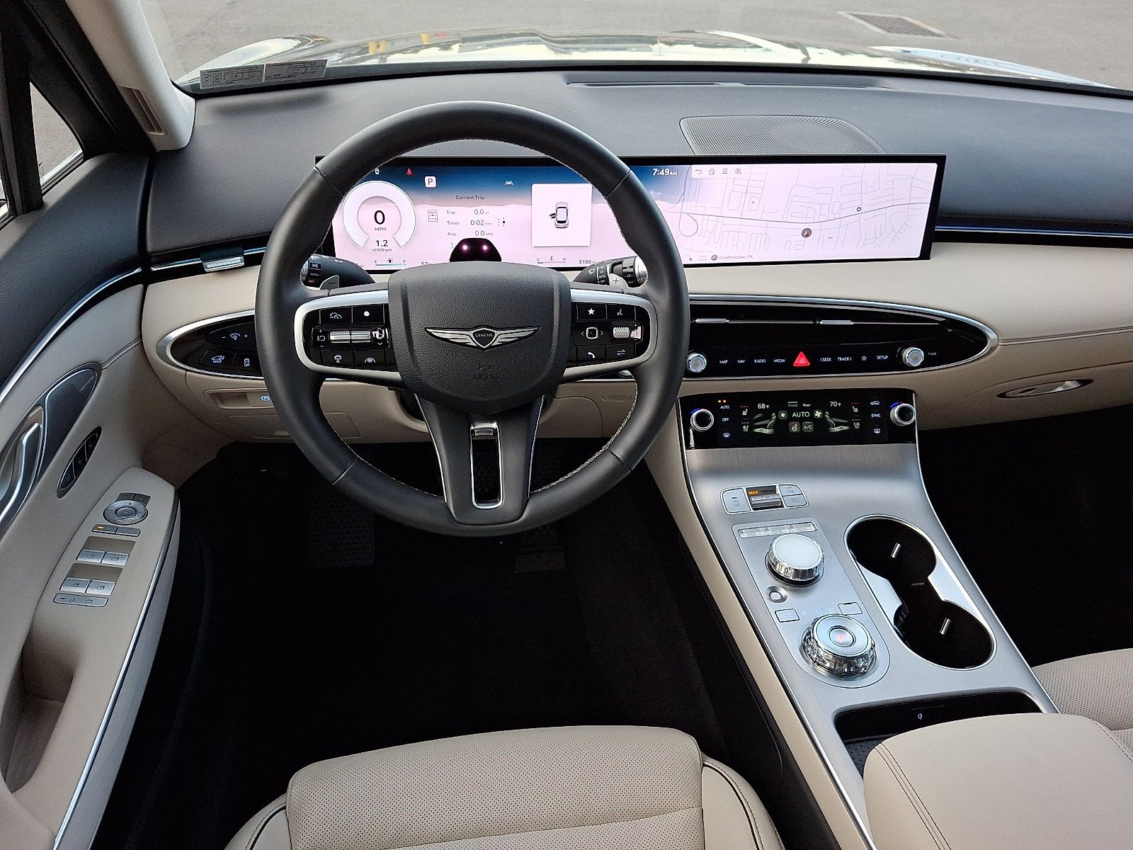 Certified 2026 Genesis GV70 2.5T Advanced AWD/4WD image 11