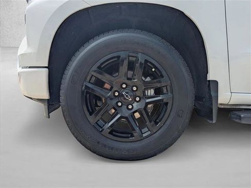 Used 2024 Chevrolet Silverado 1500 Custom RWD image 21