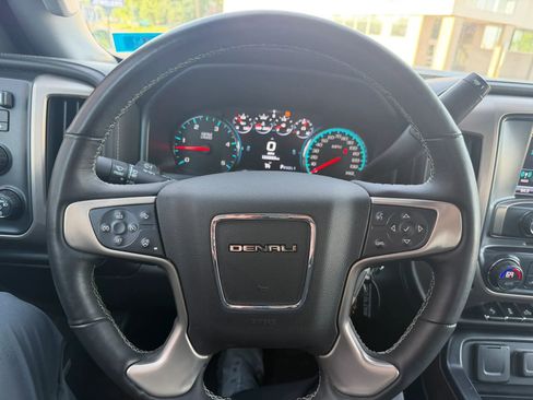 Used 2018 GMC Sierra 3500 Denali w/ Duramax Plus Package AWD/4WD image 33