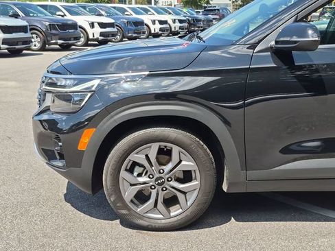 Used 2024 Kia Seltos S FWD image 9