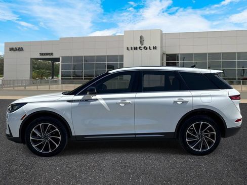 Certified 2023 Lincoln Corsair FWD w/ Equipment Group 101A image 6