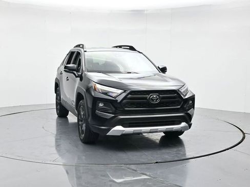 Used 2024 Toyota RAV4 Adventure AWD/4WD image 4