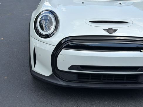 Used 2024 MINI Cooper SE FWD image 11