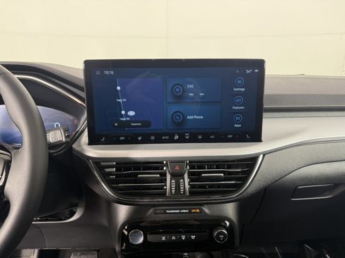 Certified 2025 Ford Escape Platinum AWD/4WD image 18