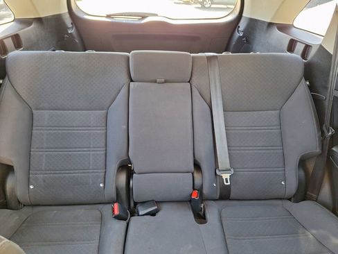 Used 2016 Kia Sorento LX w/ LX Convenience Package image 28