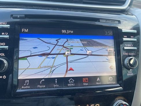 Used 2015 Nissan Murano Platinum w/ Platinum Technology Package image 16