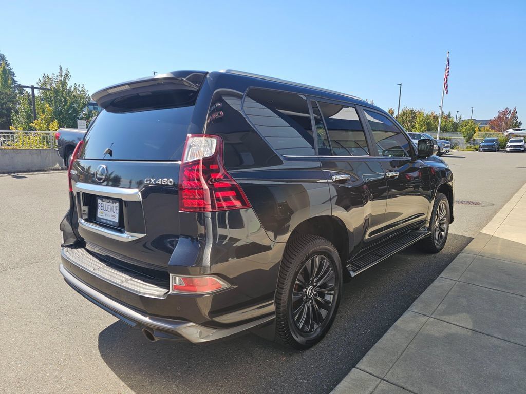 Used 2022 Lexus GX 460 Premium AWD/4WD image 7