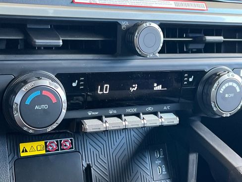New 2026 Toyota Tacoma TRD Off-Road AWD/4WD image 24