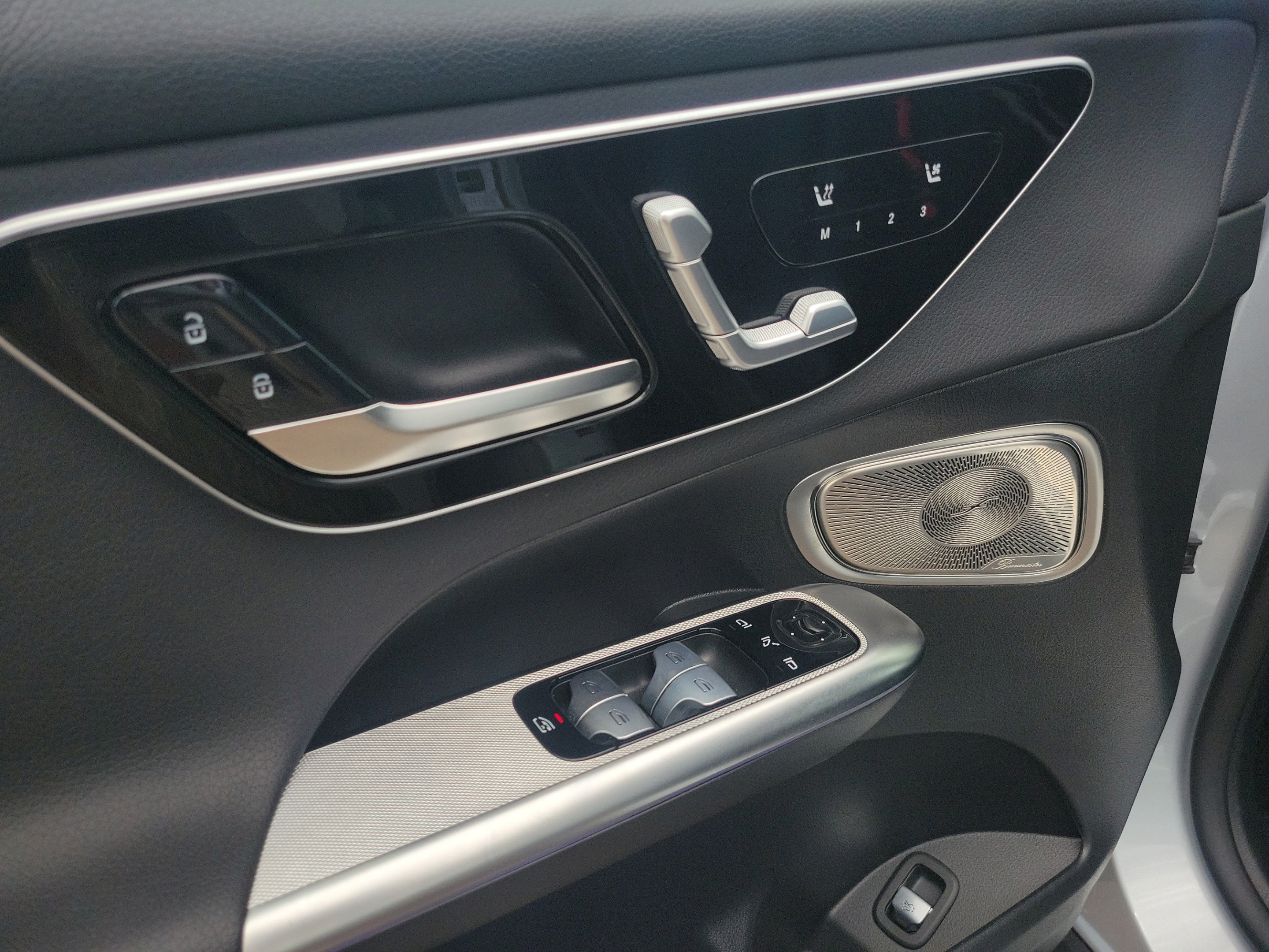Certified 2026 Mercedes-Benz GLC 300 image 19