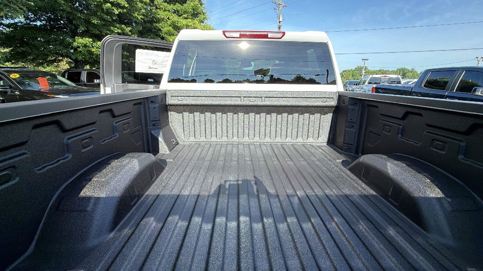New 2026 Chevrolet Silverado 2500 Custom w/ Custom Value Package AWD/4WD image 13