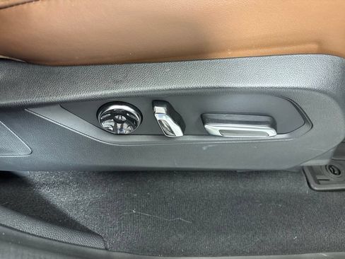 Certified 2025 Acura MDX w/ Technology Package FWD image 13