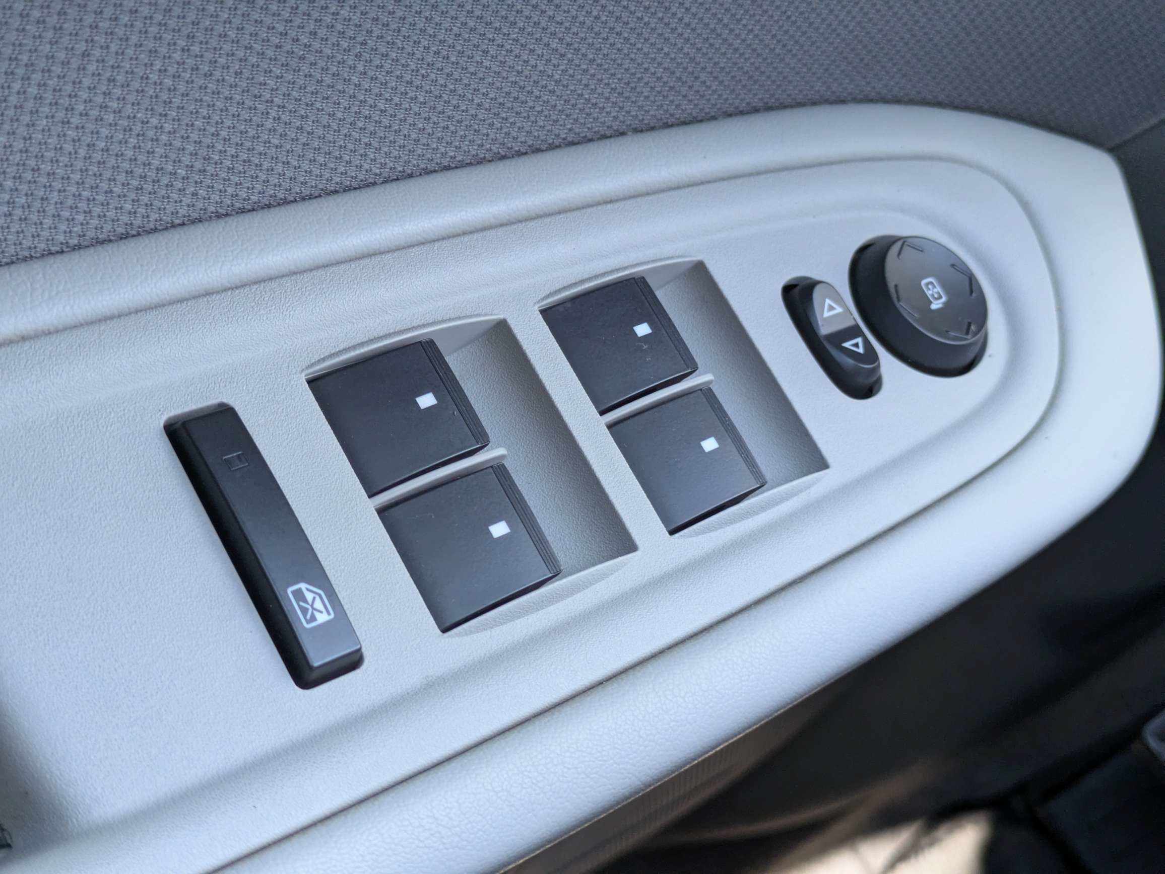 Used 2012 Chevrolet Traverse LS FWD image 19