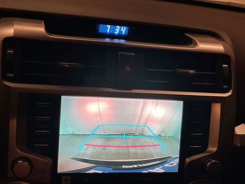 Used 2021 Toyota 4Runner Limited image 17