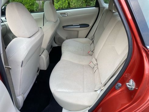 Used 2011 Subaru Impreza 2.5i Premium w/ PWR Moonroof Value Pkg AWD/4WD image 17