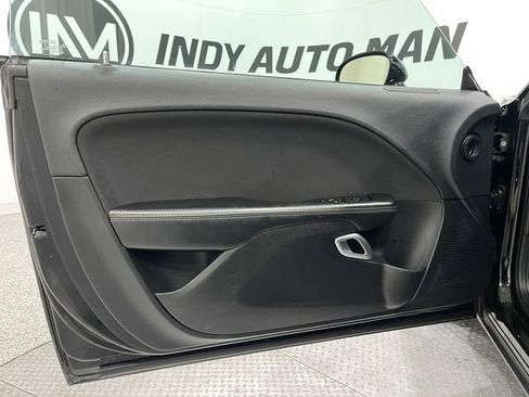 Used 2019 Dodge Challenger SXT image 13