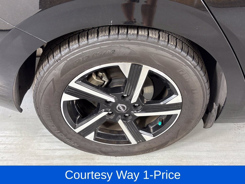 Used 2024 Nissan Sentra SV FWD image 13