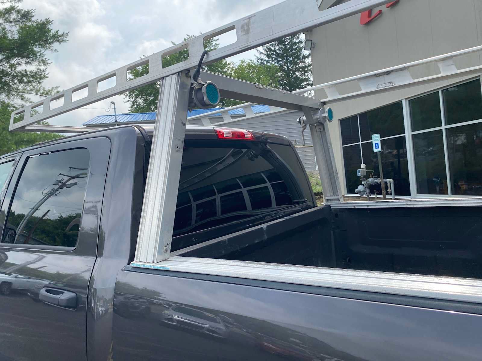 Used 2018 RAM 3500 Tradesman w/ Chrome Appearance Group AWD/4WD image 24
