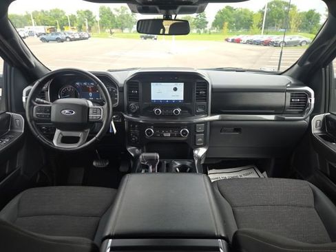 Used 2022 Ford F150 XLT w/ Equipment Group 301A Mid AWD/4WD image 17