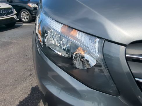 Used 2023 Mercedes-Benz Metris Passenger image 20