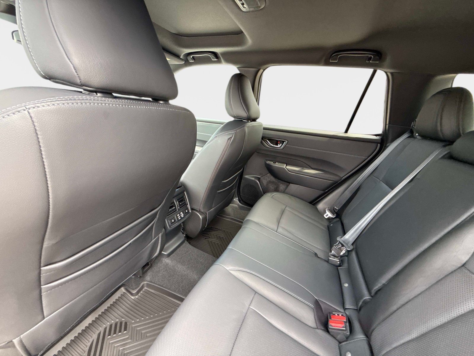 New 2026 Subaru Outback Touring XT AWD/4WD image 19