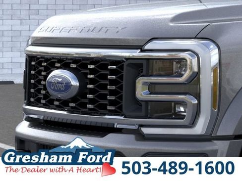 New 2026 Ford F450 Platinum w/ FX4 Off-Road Package AWD/4WD image 20