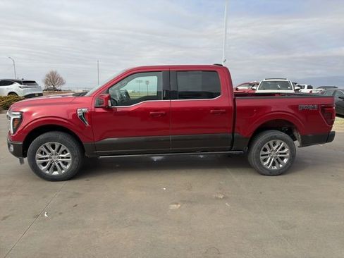 Used 2024 Ford F150 King Ranch w/ FX4 Off-Road Package image 4
