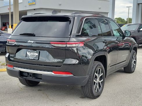 Used 2024 Jeep Grand Cherokee Limited w/ Trailer Tow Package AWD/4WD image 4