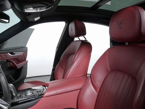 Certified 2022 Maserati Levante GT image 2