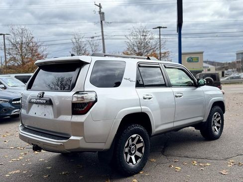 Used 2019 Toyota 4Runner TRD Off-Road Premium image 6