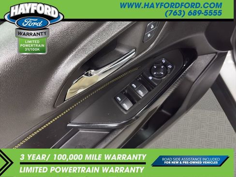 Used 2024 Chevrolet Trax ACTIV w/ Sunroof Package FWD image 16