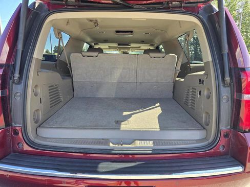 Used 2016 Chevrolet Suburban LTZ image 15